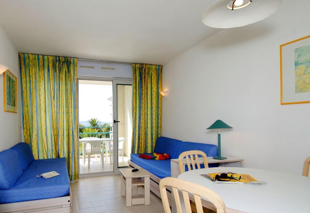 Residence Odalys Les Pins Bleus Juan-les-Pins Room photo